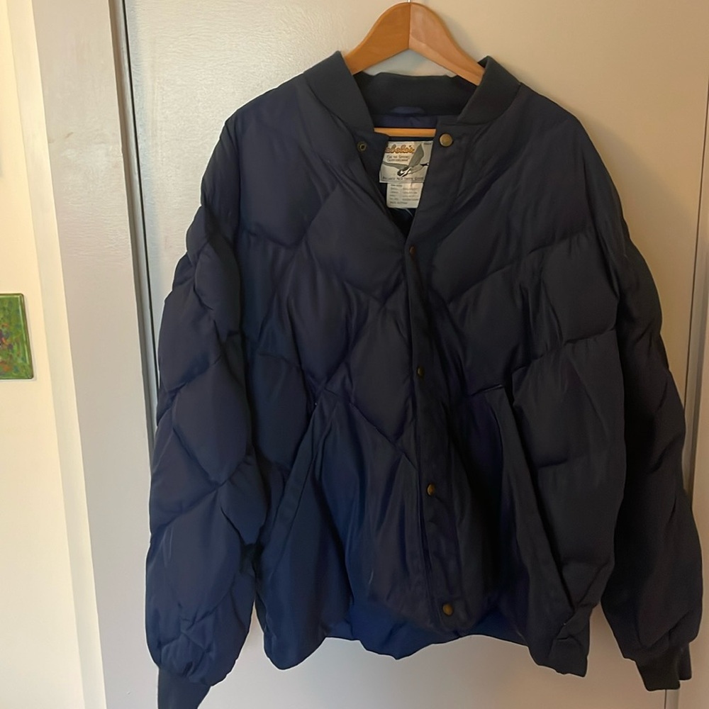 Big and Tall Men’s Cabela’s  goose down jacket